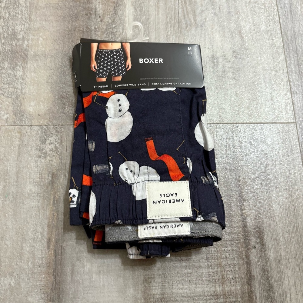American Eagle Snowman Boxers 4” Medium